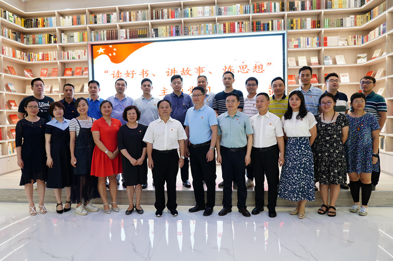 市委常委、政法委书记张建国以普通党员身份参加活动_副本.jpg